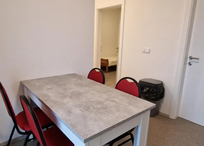 Monteurzimmer - Sido Immobilien Pirka